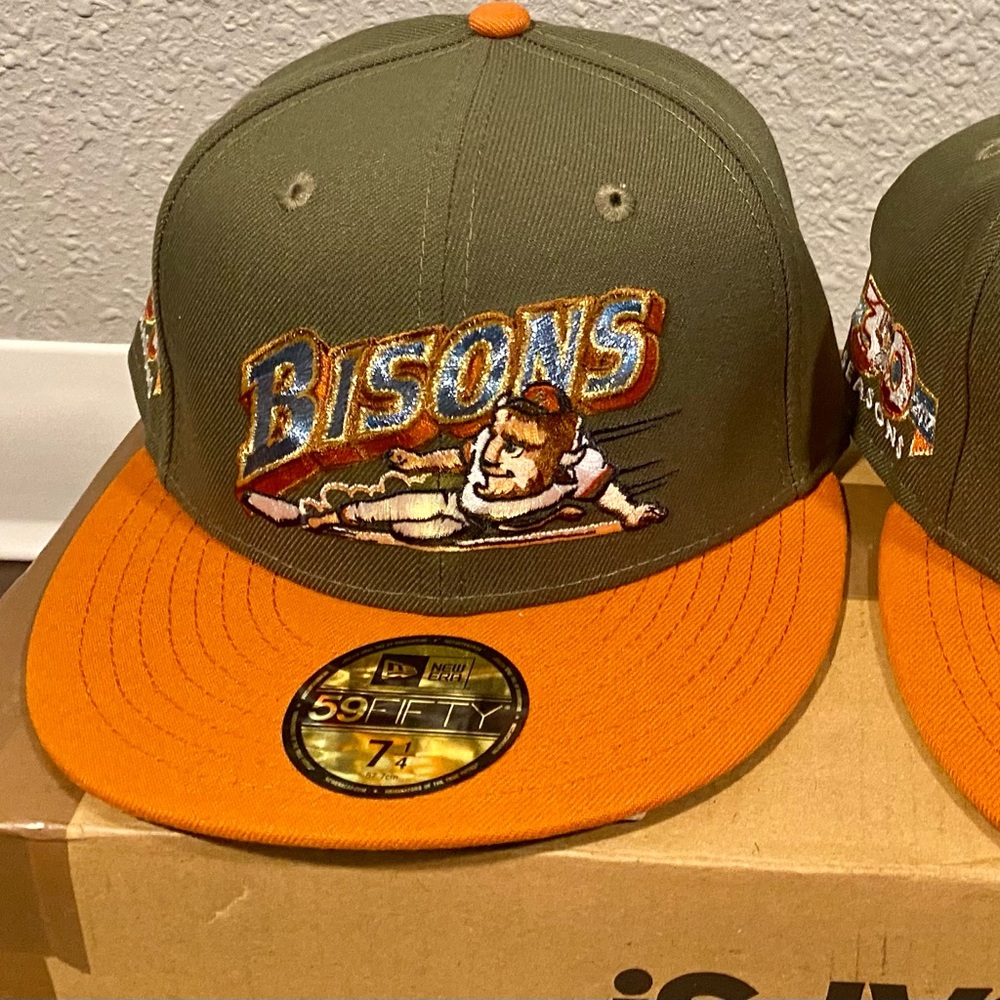 Topperzstore Metallic Bison’s Hat